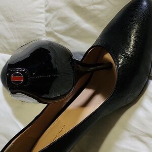 women's black high heeled shoes
